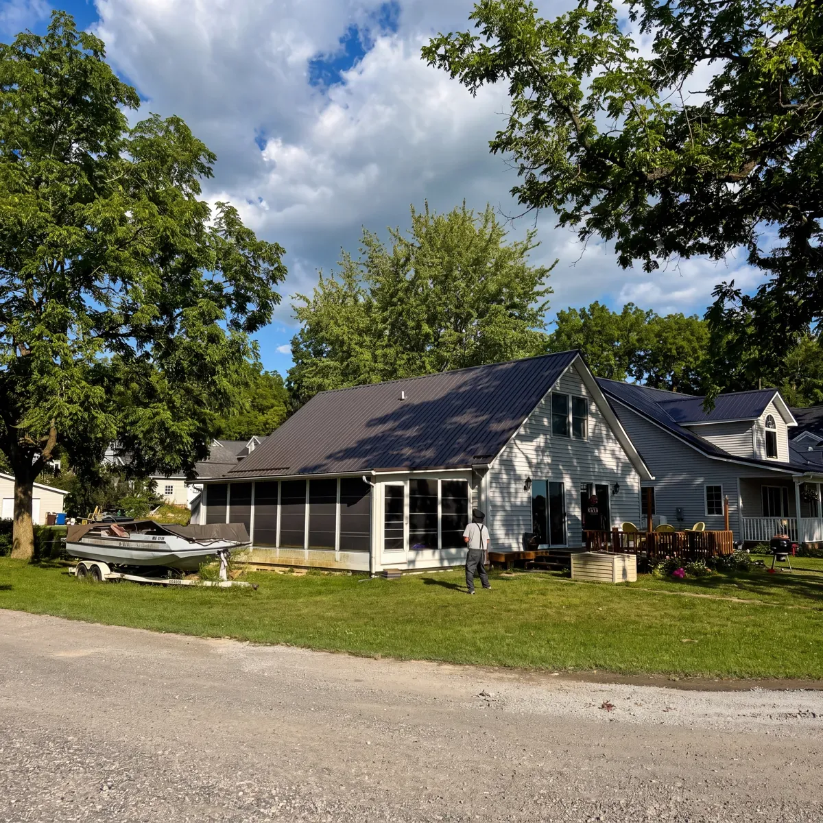 Metal roofing service